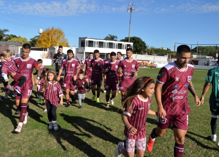 Defensores recibe a El Linqueño en el Boeseldín por la novena fecha del Federal A