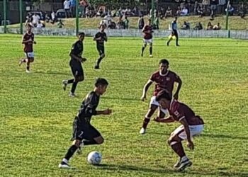 Defensores se quedó con el clásico y selló su pase a la Liguilla