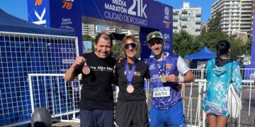 Brillante actuación de los nicoleños en la Media Maratón Rosario 21K