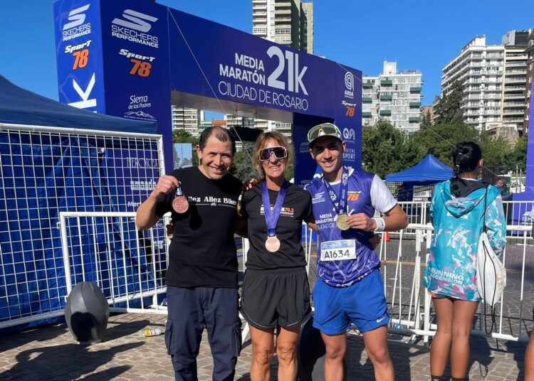 Brillante actuación de los nicoleños en la Media Maratón Rosario 21K