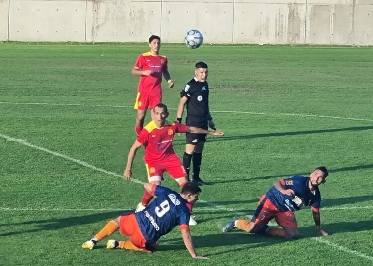 Regatas, dueño del clásico en el Estadio San Nicolás