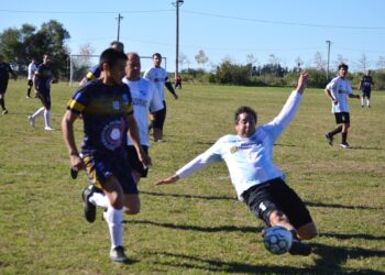 El Senior + 40 completó su cuarta jornada con partidos vibrantes