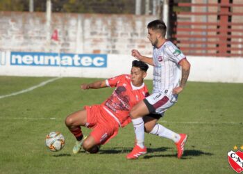 Con uno menos, Defensores rescató un valioso empate en Chivilcoy y el resumen de la fecha 12 de la Zona 3 del Torneo Federal A