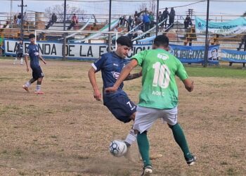 Somisa goleó a Argentino y sigue con puntaje ideal