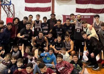 Sacachispa festejó en casa ante Náutico Zárate