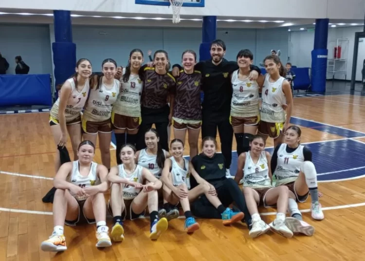 Básquet femenino: San Nicolás, subcampeón del Provincial Sub-13