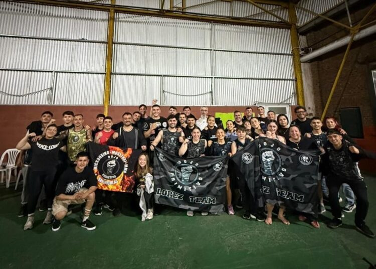 El Dojo Primitivo brilló en la Liga del Noroeste de Kickboxing