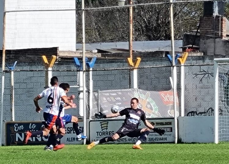 San Martín sorprendió a Regatas y volvió al triunfo en El Prado