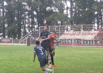 Somisa se quedó con el invicto de Rojo