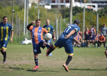 El Senior tuvo otra jornada cargada de acción en el predio de Regatas
