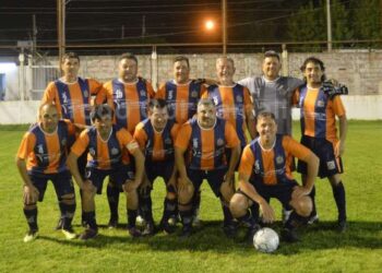 COPA SENIOR 2025 – CATEGORÍA 50 A 60, Regatas se consagró campeón regional y avanzó a la fase nacional