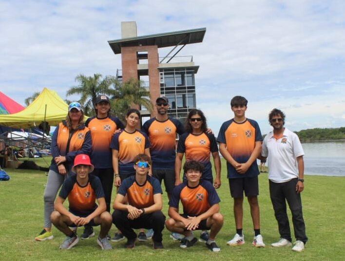 Regatas compite en el Campeonato Argentino de Remo