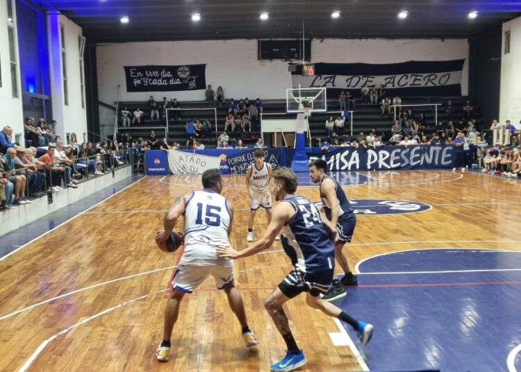 Somisa arrasó y sigue firme en la cima del Pre Federal