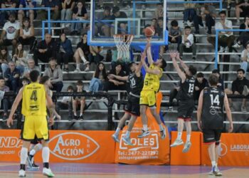 Gran debut de Pergamino Básquet con destacada actuación del nicoleño Nicolás Rodríguez
