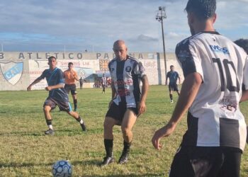 Paraná fue goleado de local y depende de un milagro