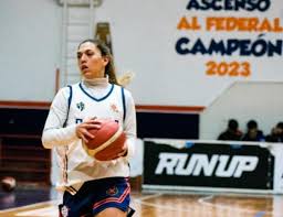 Regatas va por el título en el Súper 4 del Provincial Femenino en Mar del Plata