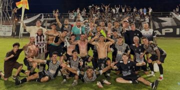 La Emilia rescató un empate agónico y es finalista
