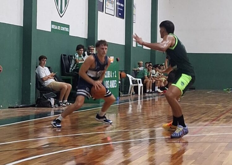 Los Andes fue contundente ante Somisa “B” y logró su primer triunfo