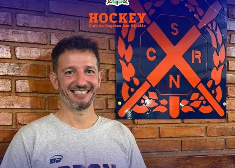 Regatas presentará a Manuel Brunet como asesor de hockey