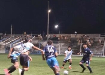 Empate con emociones en el “Manuel Lasanta”: Paraná y Social igualaron 2 a 2