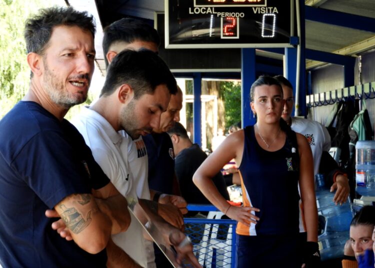 Regatas no pudo en su debut en casa y cayó ante Provincial