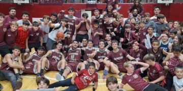 Gran victoria de Regatas en La Ribera y todo listo para el clásico