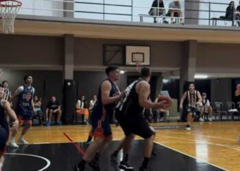 Regatas A pegó primero en La Emilia y se quedó con un sólido triunfo