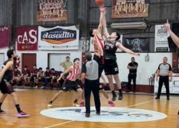 Gran victoria de Regatas en La Ribera y todo listo para el clásico