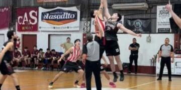Gran victoria de Regatas en La Ribera y todo listo para el clásico