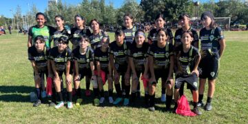 Sub 23 femenino, 12 de Octubre lidera tras una nueva fecha en Regatas