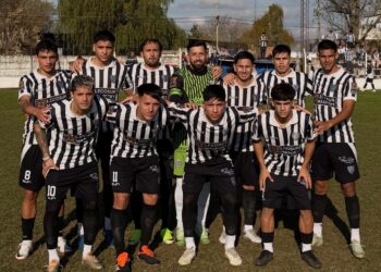 La Emilia goleó a Matienzo y recuperó el liderazgo del Apertura