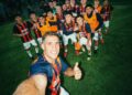 Regatas le quitó el invicto a La Emilia y alcanzó la cima del Apertura