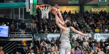 Gimnasia puso contra las cuerdas a Ferro
