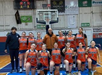 Regatas superó a Paganini y se mantiene como el mejor equipo de la fase regular