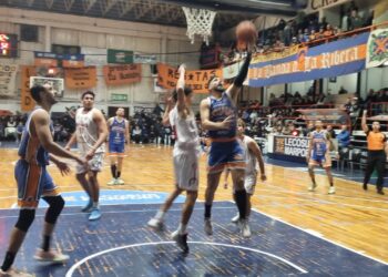 Regatas volvió a hacerse fuerte en casa y avanzó de fase en la Liga Federal