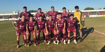 Defensores sumó un punto valioso en Las Parejas y sigue en zona de clasificación