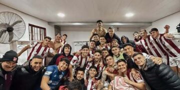 Defensores se hizo fuerte en Villa Ramallo y sigue en zona de clasificación