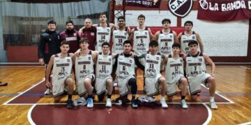 Defensores aseguró su clasificación con un sólido triunfo en Villa Constitución
