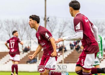 Defensores cerró la fase regular con un empate y ya piensa en la pelea por el ascenso