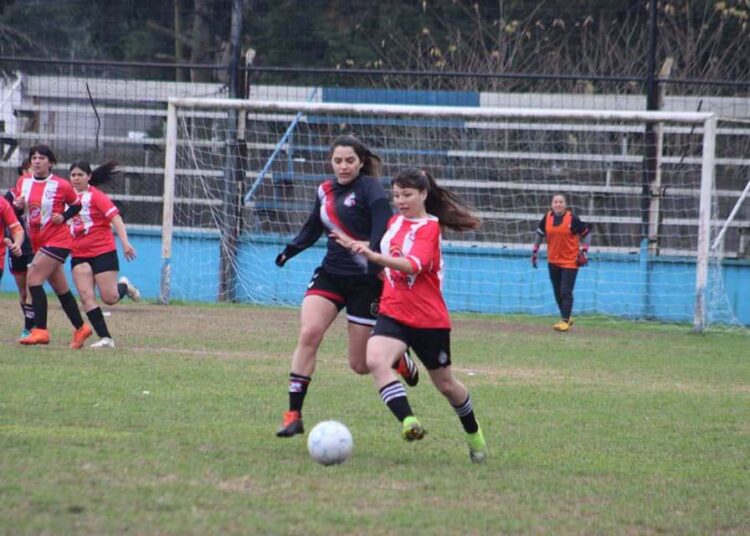 La Liga Nicoleña Femenina entra en su etapa decisiva: se juegan las semifinales del Torneo Apertura «Lucrecia Luna»