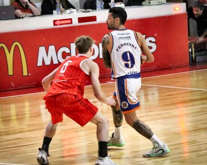 Regatas ganó en Neuquén, eliminó a Independiente y habrá clásico nicoleño en los octavos de final