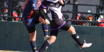 El fútbol femenino define a sus finalistas: cuatro equipos buscan el pase a la gran definición del Apertura