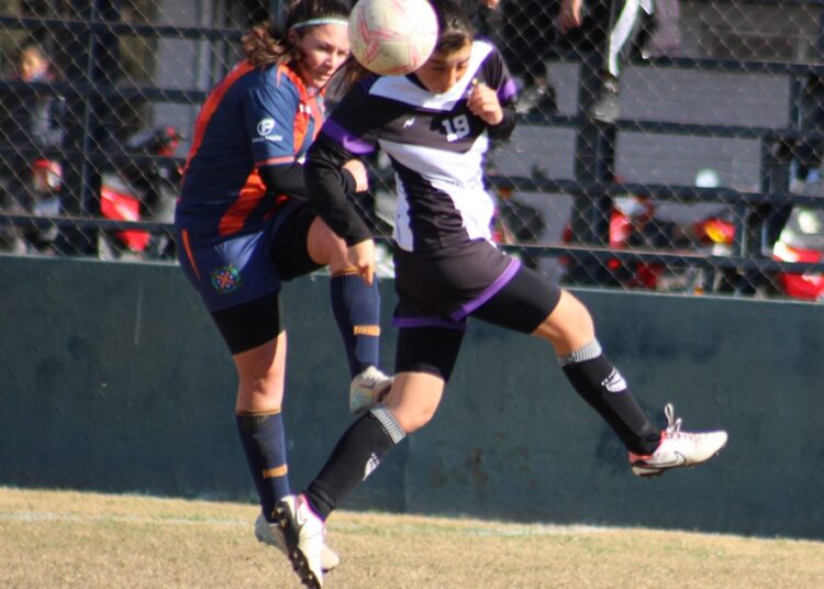 El fútbol femenino define a sus finalistas: cuatro equipos buscan el pase a la gran definición del Apertura