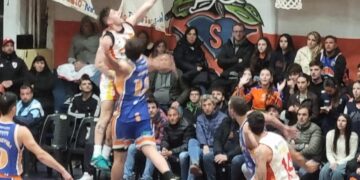 Belgrano golpeó primero en La Ribera y quedó a un triunfo de avanzar en la serie
