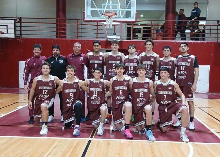 Defensores se metió entre los cuatro mejores de la Primera local