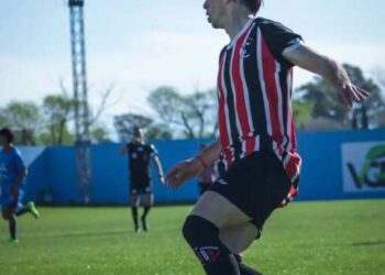 Juventud y Racing igualaron en el debut del Regional Federal