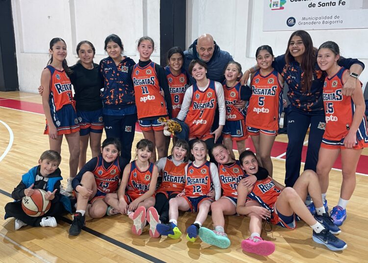 Regatas U11 ganó el triangular y avanzó como líder en el Federal Formativo