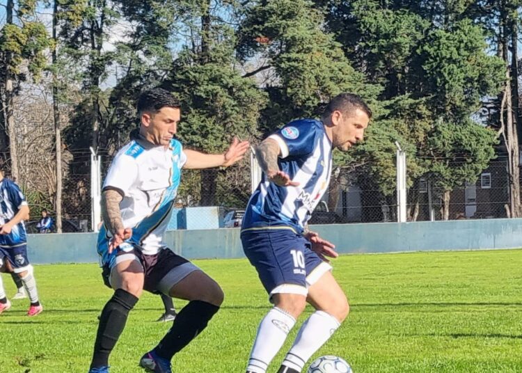 Paraná fue contundente y venció 3-0 a Somisa