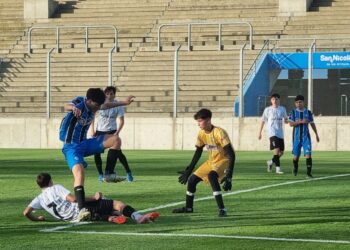 San Nicolás manda en Sub-13 y Sub-15