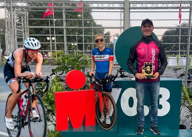 TRES NICOLEÑOS FRENTE AL DESAFÍO MUNDIAL DEL TRIATLÓN EN NIZA